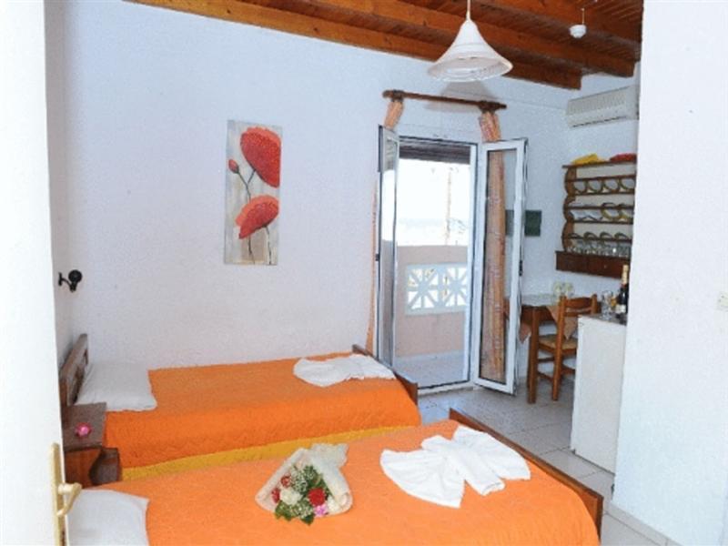 Kastro Beach Apartments Μάλια Εξωτερικό φωτογραφία